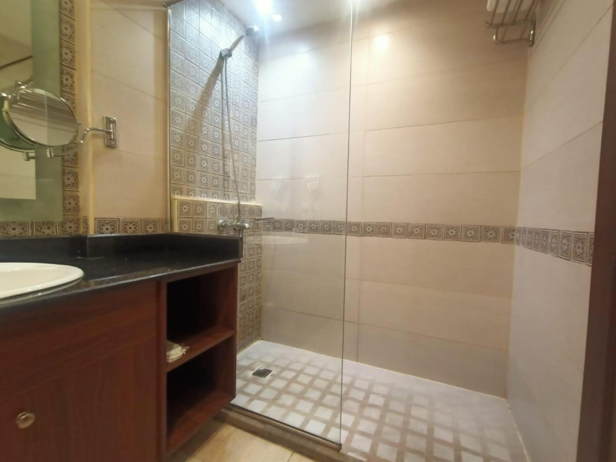 Quiet Jeddah Al Hamra Hotel Exterior photo